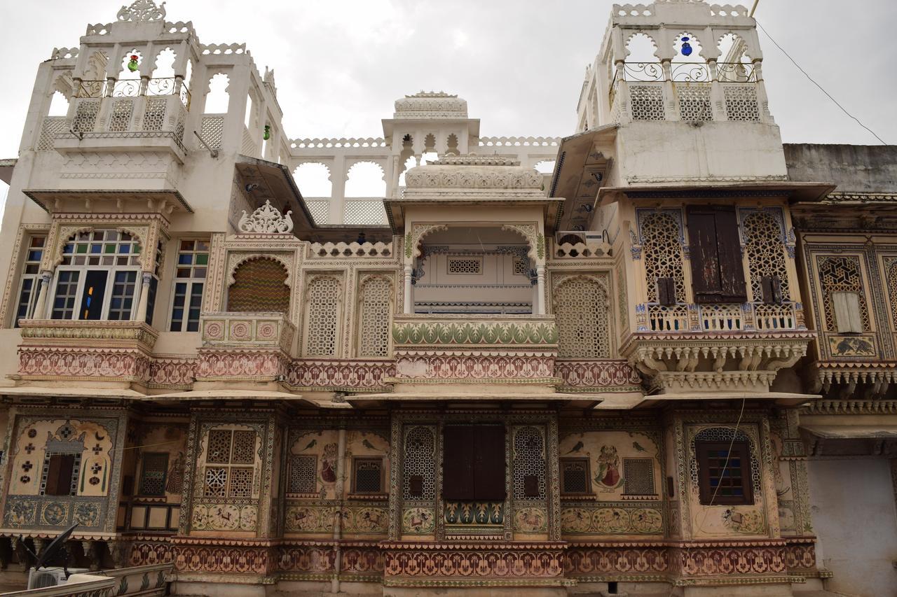 Shree Jagdish Mahal Heritage Hotel Udaipur Ngoại thất bức ảnh