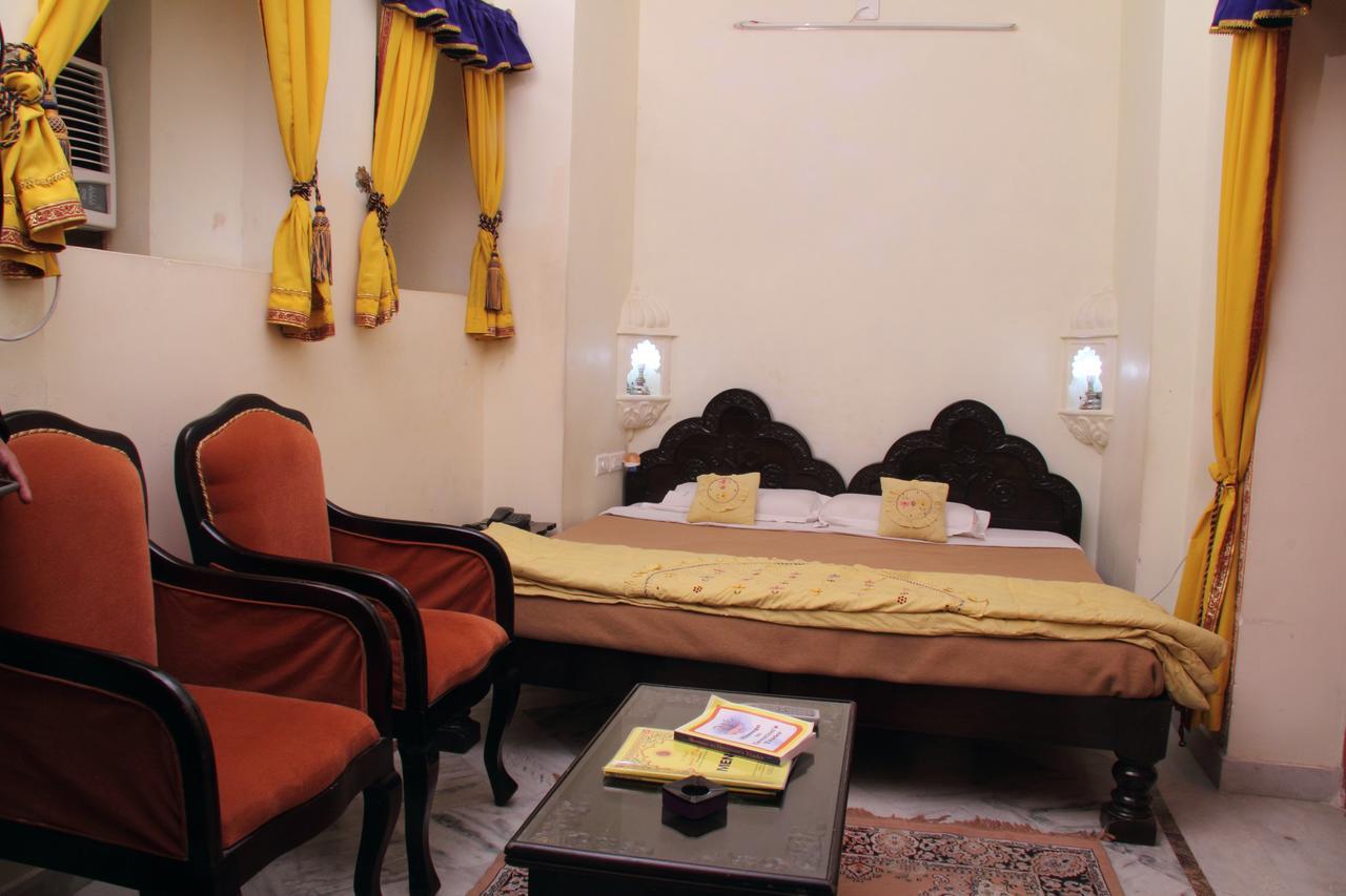Shree Jagdish Mahal Heritage Hotel Udaipur Ngoại thất bức ảnh
